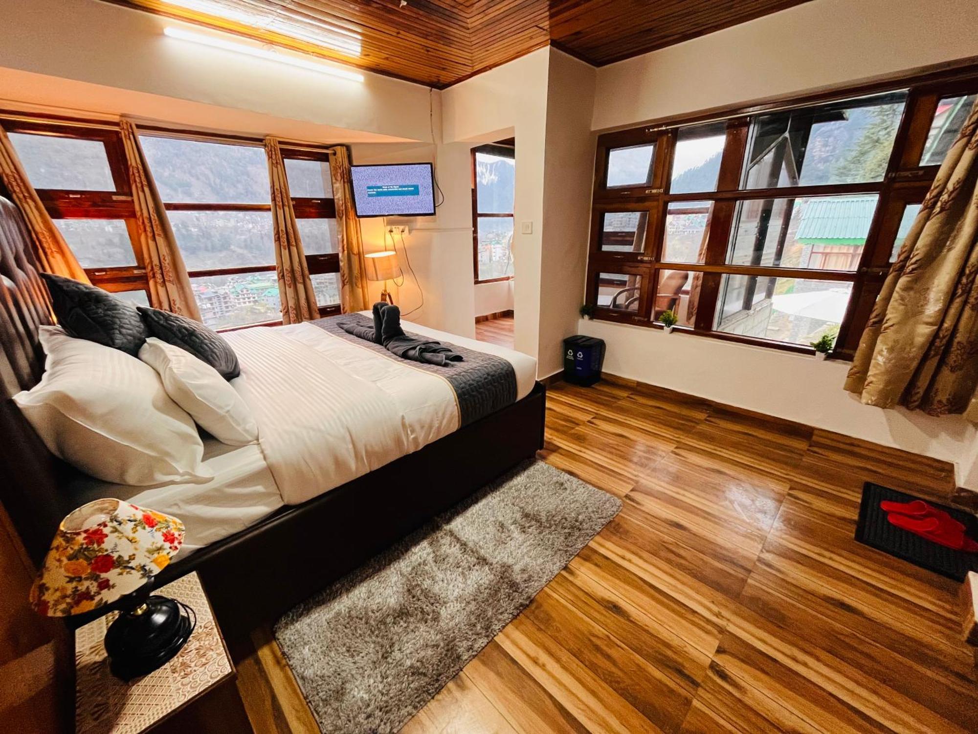 Himalayan River Mountain View 2 Bedrooms Cottage, Manali Exterior photo